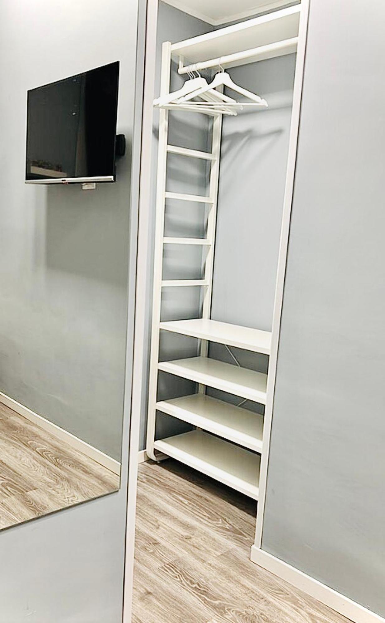 Rodino Rooms Наполи Екстериор снимка